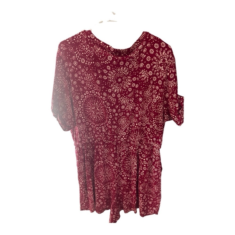 Torrid Women's Red Patterned jumper - Picture 2 of 5